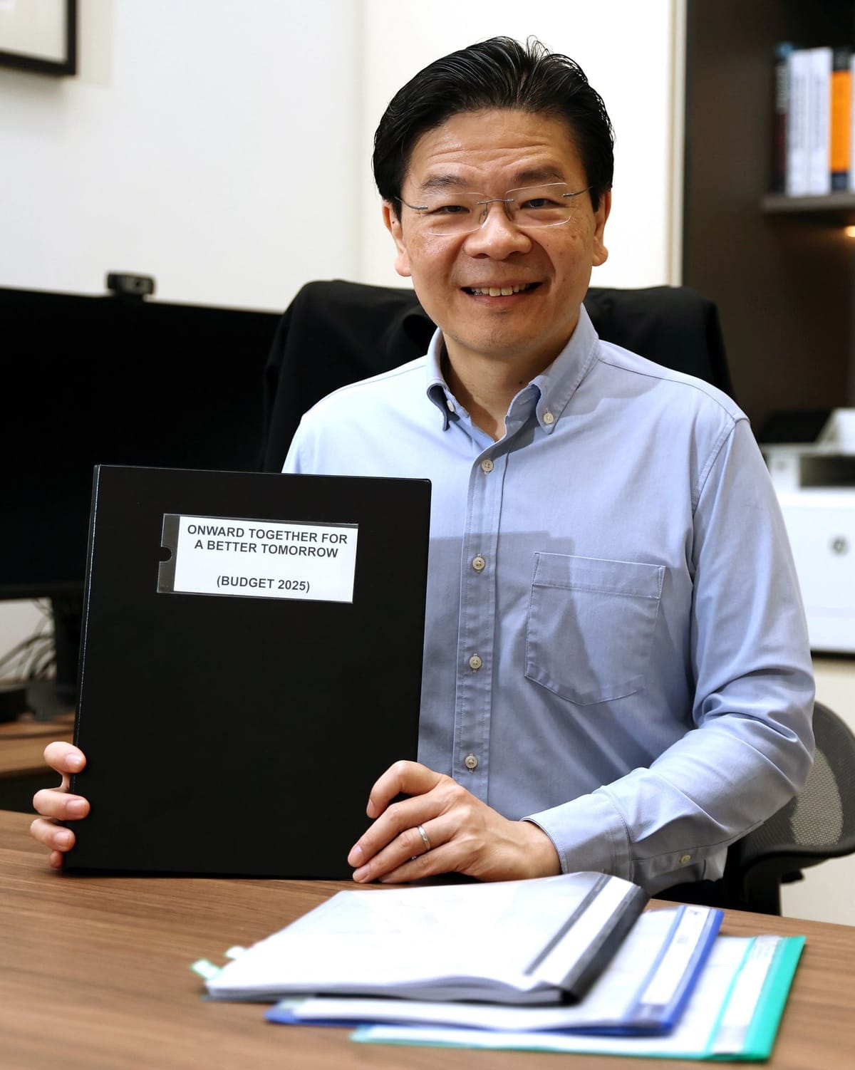 Singapore gov't backs pressured SMEs